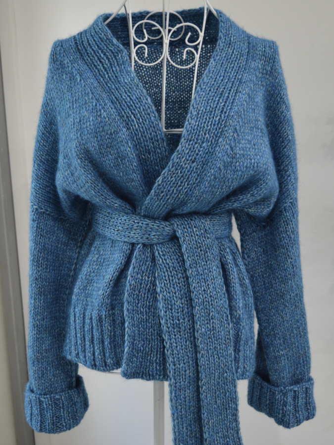 Мастер-класс по вязанию кардигана"Кимоно". Уровень сложности *** — фото пряжи Cozy Wool
